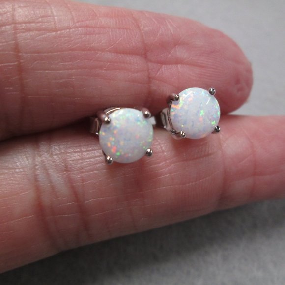 Dainty OPAL Stud Earrings> 925 Sterling > Choice of Blue or White Opal - Picture 2 of 5